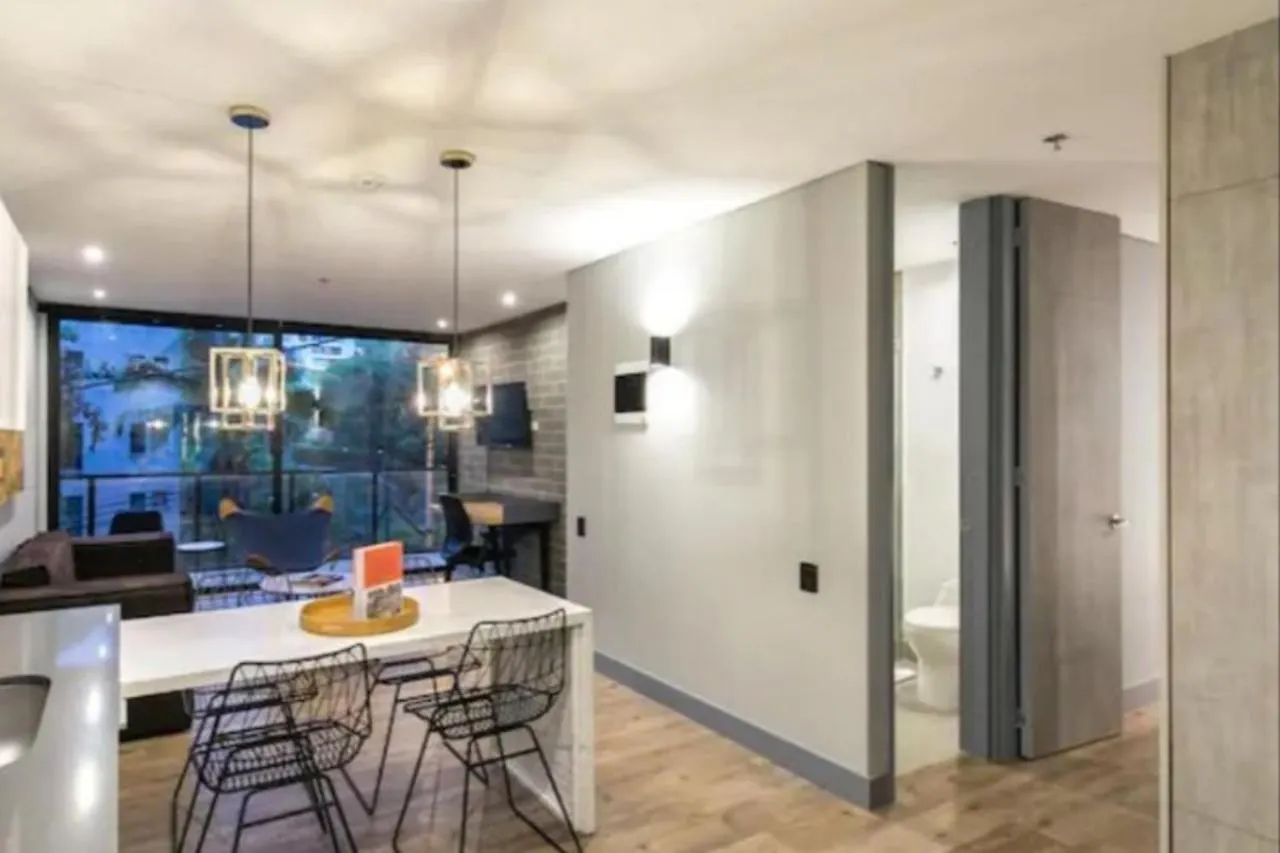 Apartamento Familiar En Medellin Barrio El Poblado